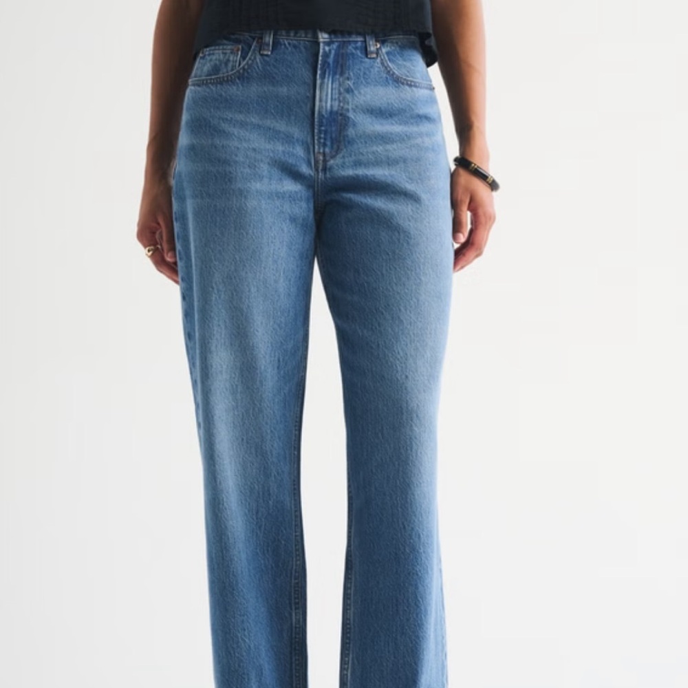 Abercrombie & Fitch Curve Love High Rise Loose Jean Size 14/32 - Picture 2 of 15